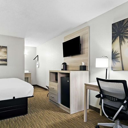 เบสต์ เวสเทิร์น ดิ โอเอซิส แอท โจปลิน Hotel จอปลิน ภายนอก รูปภาพ